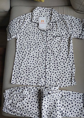 Gri Kalp Desenli Kadın Kısa Kollu Pijama Takımı - Görsel 2