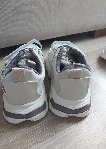 Kız Çocuk Bağcıklı ve Cırtlı Spor Ayakkabı - Görsel 8