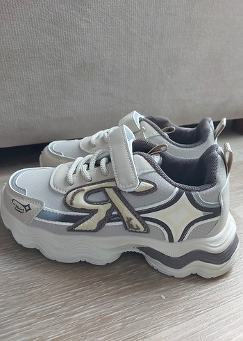 Kız Çocuk Bağcıklı ve Cırtlı Spor Ayakkabı - Görsel 4