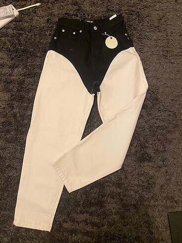 Beyaz Jeans