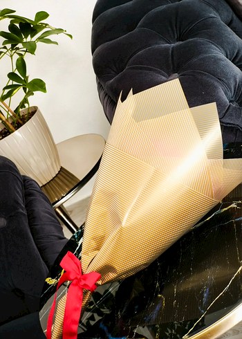 Beden Canlı Kırmızı Gül Buketi
