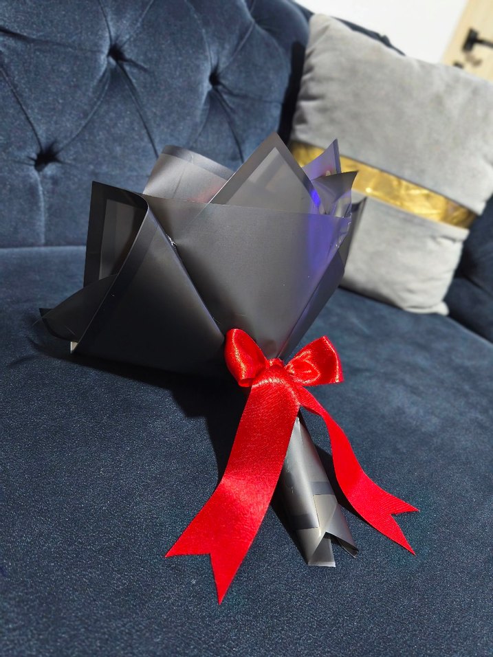 Kırmızı Renkli buket - Görsel 2