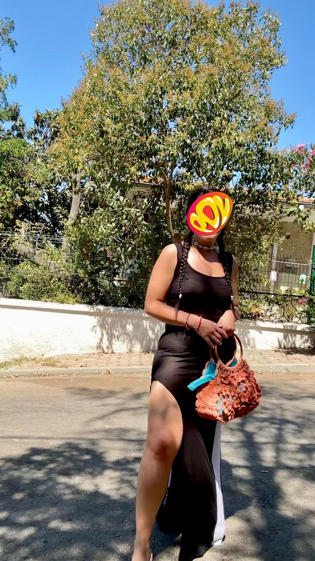 Yırtmaçlı elbise - Görsel 2