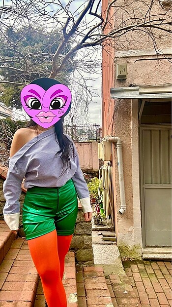 Bir Omzu Açık Çizgili Gömlek - Görsel 2