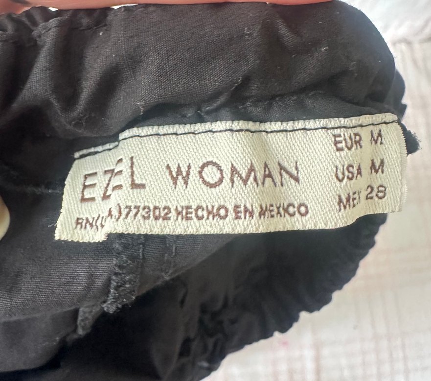 Siyah Straplez Kısa Tulum - Görsel 4