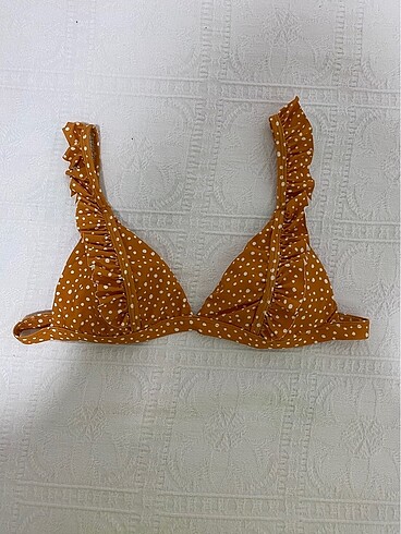 Penti bikini üstü