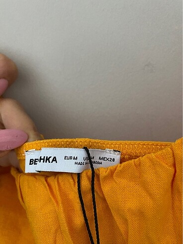 m Beden turuncu Renk Bershka elbise