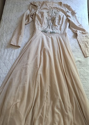 Dantel ve Taş Detaylı bej krem tesettür elbise - Görsel 5