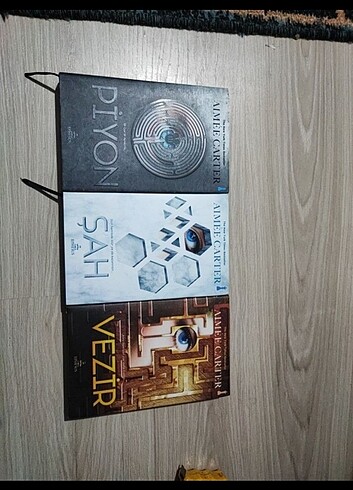piyon şah vezir serisi 3 kitap ciltli