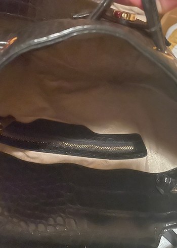 Siyah Deri Croco Desenli Kadın Sırt Çantası - Görsel 3