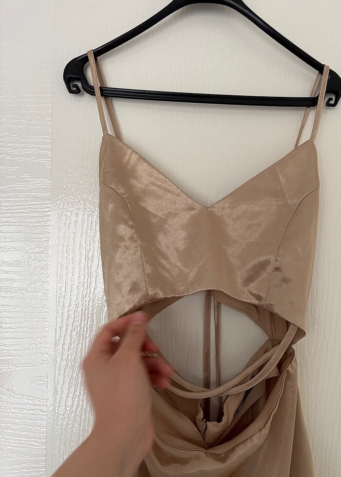 Saten elbise - Görsel 3