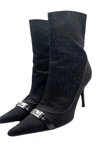 Dior ürünü