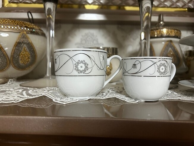 Beden Antika çay/ sütlü kahve fincanı