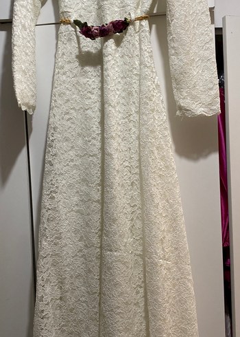 Dantel Detaylı Beyaz Uzun Bohem Gelinlik - Görsel 3