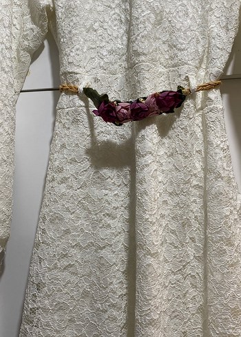 Dantel Detaylı Beyaz Uzun Bohem Gelinlik - Görsel 5