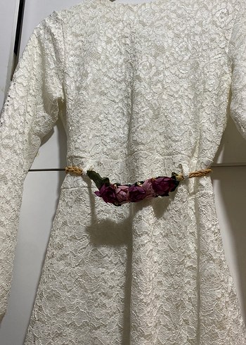 Dantel Detaylı Beyaz Uzun Bohem Gelinlik - Görsel 6