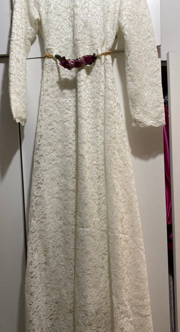 Dantel Detaylı Beyaz Uzun Bohem Gelinlik - Görsel 3