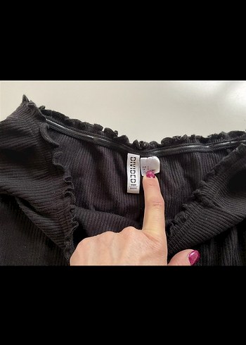 H&M Siyah Uzun Kollu Carmen Yaka Bluz