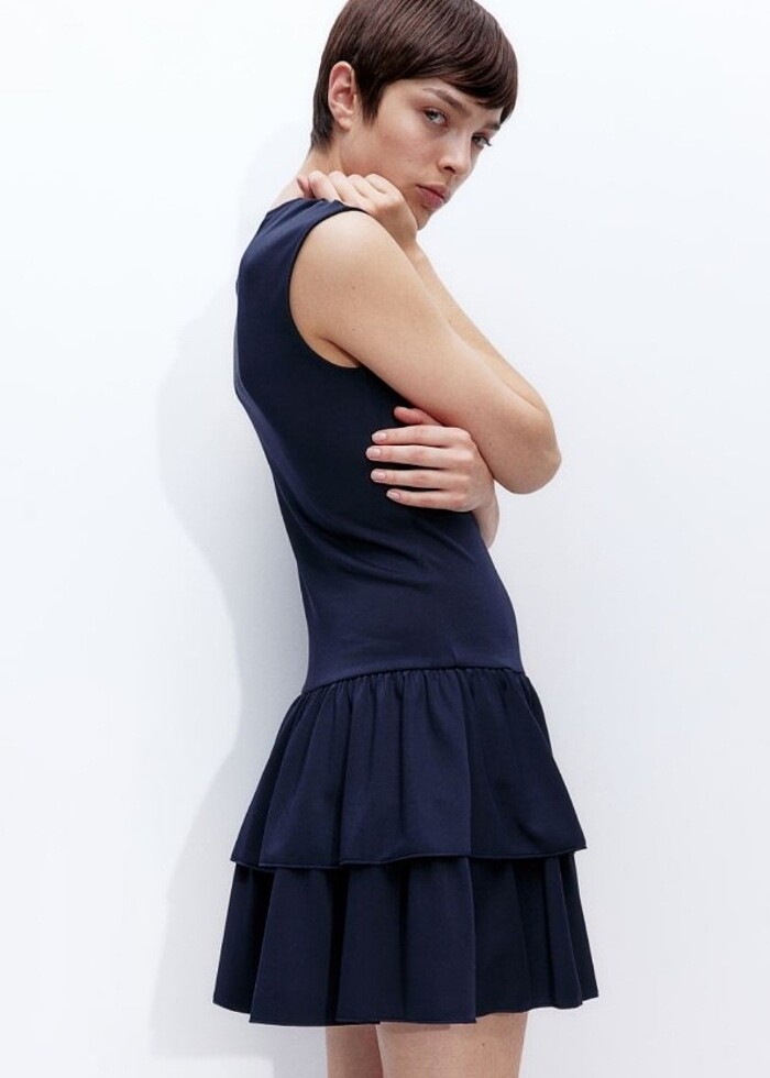 H&M marka pileli lacivert elbise - Görsel 2