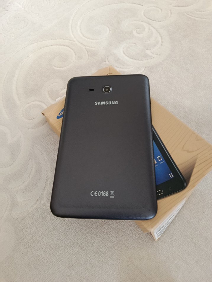 Samsung Siyah Tablet - Görsel 2