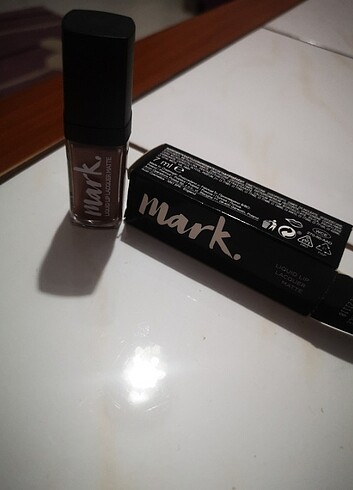 Avon Avon marka bayan lipstick ruj yeni üründür.