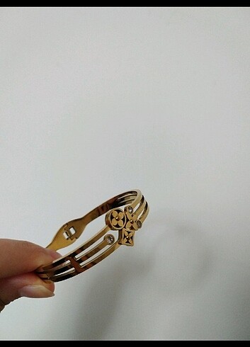 Kadın Kelepçe Bilezik - Görsel 2