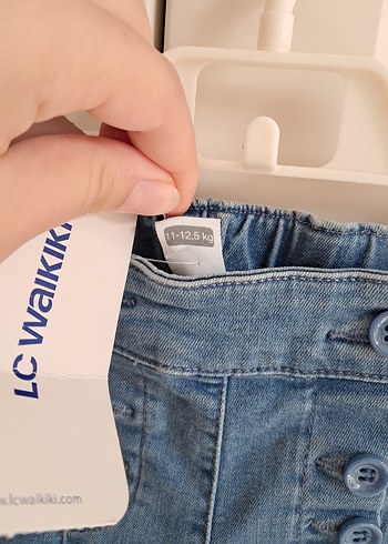 Düğmeli Kız Çocuk Kot Pantolon - Görsel 5