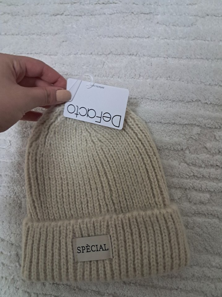 Bej Kadın Yün Örme Bere - Görsel 2