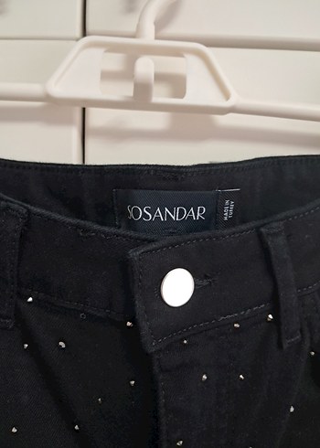 Düğmeli Siyah Pullu Kadın Kot Pantolon - Görsel 4