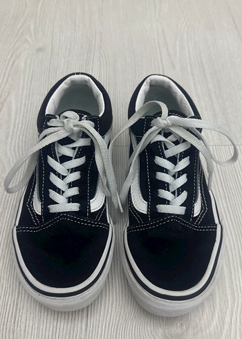 Siyah Beyaz Bağcıklı Sokak Stili Spor Ayakkabı - Görsel 2