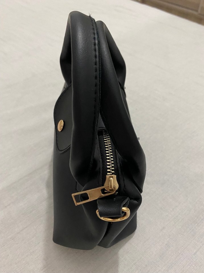 Siyah Deri Modern Klasik Kadın Çanta - Görsel 4