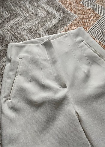Trendyol & Milla Bej Keten Kadın Pantolon, Pilili, Midi Boy