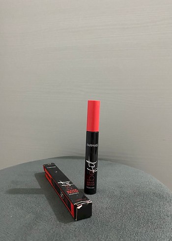 Farmasi Kırmızı Maskara - Görsel 2