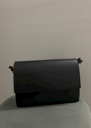 Zincir Detaylı Siyah Deri Kadın Çanta - Görsel 2