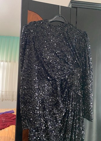 Uzun Siyah Drapeli Kadın Abiye Elbise - Görsel 4