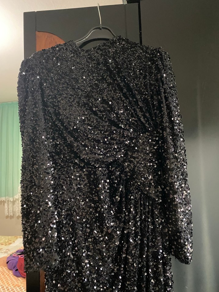 Uzun Siyah Drapeli Kadın Abiye Elbise - Görsel 3