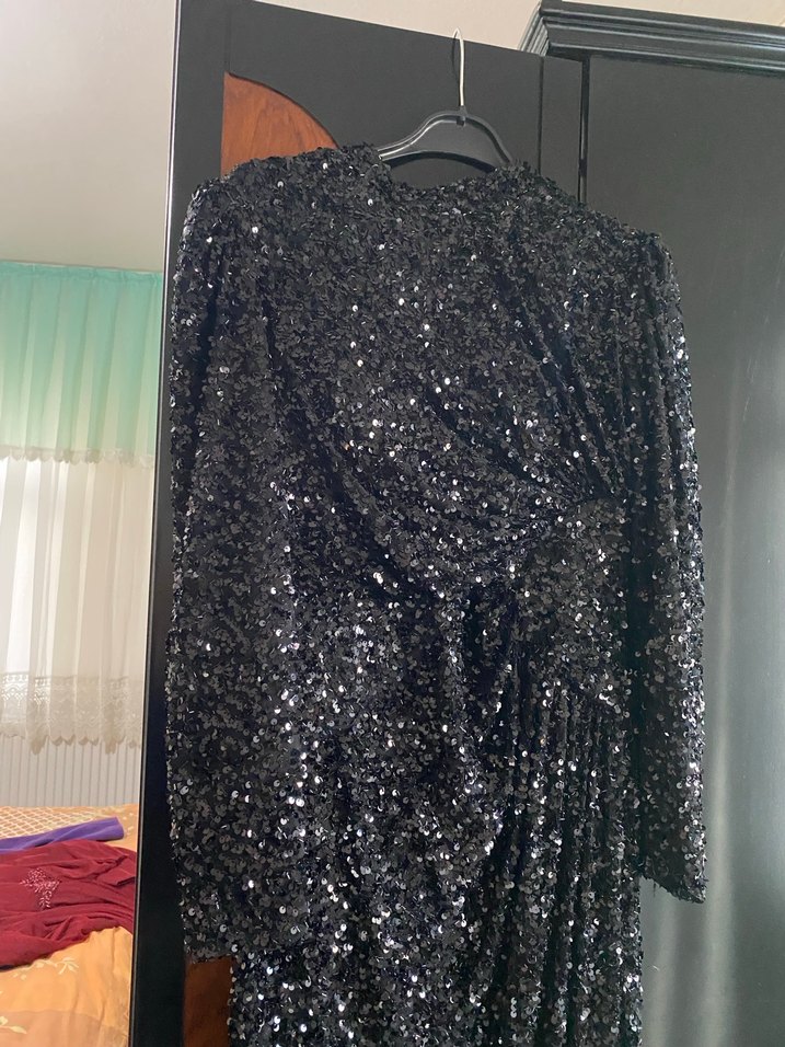 Uzun Siyah Drapeli Kadın Abiye Elbise - Görsel 4