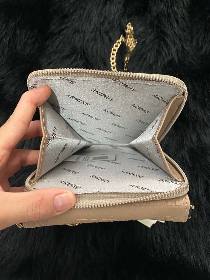 Zincir Detaylı Bej Deri Kadın Çapraz Çanta - Görsel 5