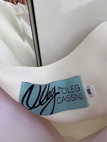 Oleg Cassini Oleg Cassini Mini Gelinlik