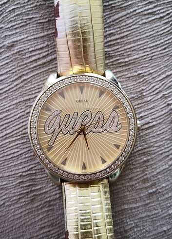 Orijinal Guess saat 