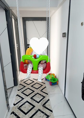 Renkli Bebek Salıncağı - Görsel 6