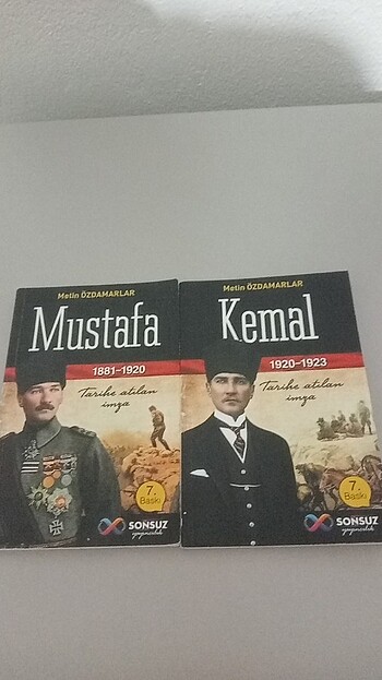 Mustafa Kemal Atatürk kitabı 