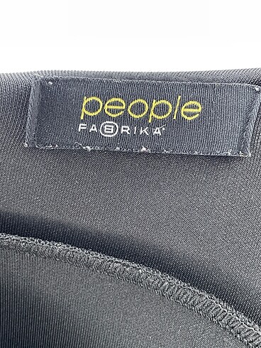 40 Beden siyah Renk Fabrika Kısa Elbise %70 İndirimli.
