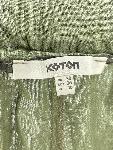 36 Beden çeşitli Renk Koton Düz Kesim %70 İndirimli.