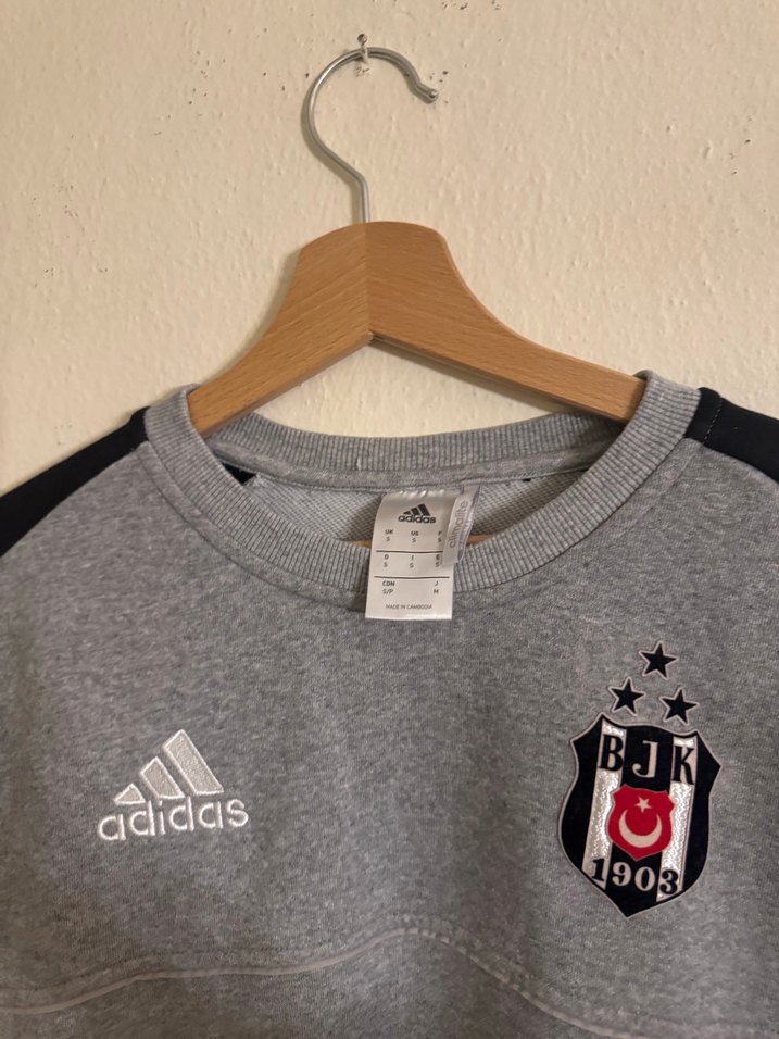 Adidas Beşiktaş Gri Uzun Kollu Spor Sweatshirt - Görsel 2