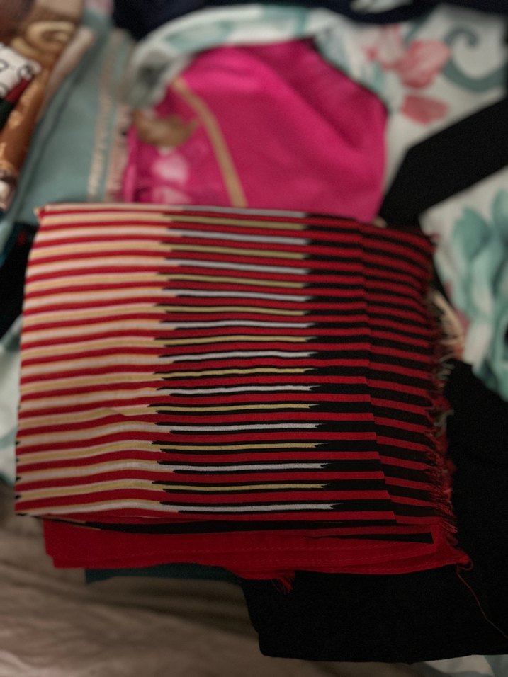 Koyu Pembe Desenli Kadın Şal - Görsel 2