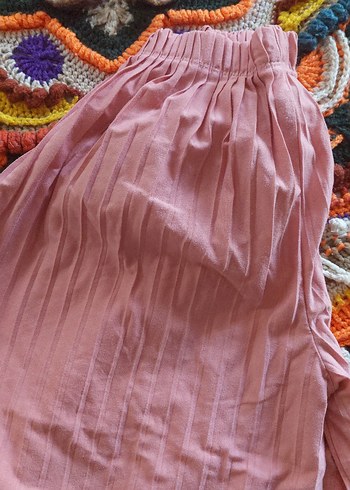 Bohem Tarzı Pilili Midi Kumaş Kapri - Görsel 5