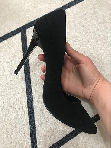 39 Beden Stiletto