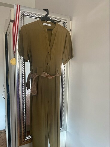 Zara hasır kemerli haki tulum