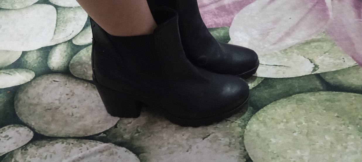 Siyah Deri Gotik Topuklu Kadın Botlar - Görsel 2